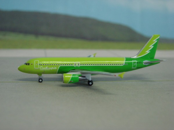 Airbus A320 S7 Siberia Airlines
