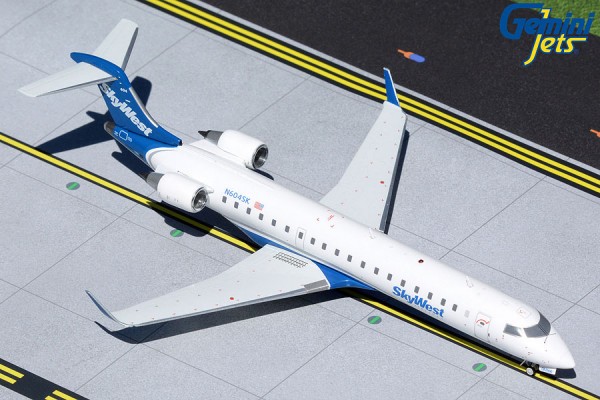 Bombardier CRJ-700 Sky West Airlines