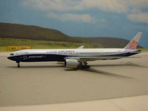 Boeing 777-300ER China Airlines