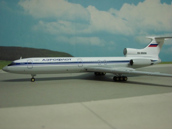 Tupolev Tu-154M Aeroflot