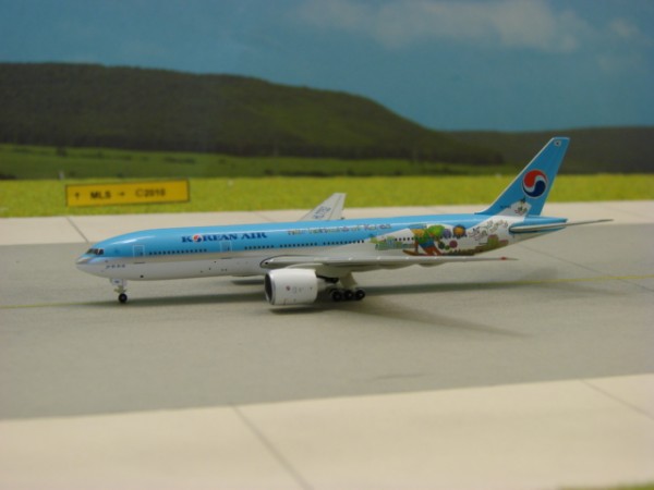 Boeing 777-200 Korean Air