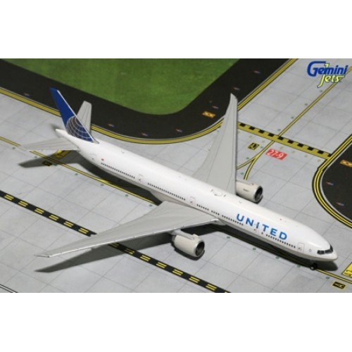 Boeing 777-300ER United Airlines