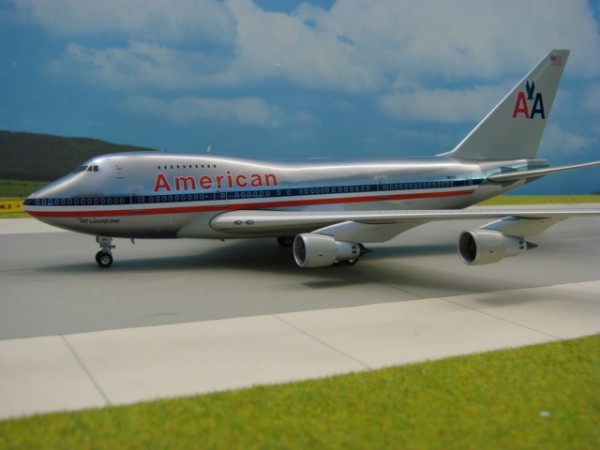 Boeing 747SP American Airlines