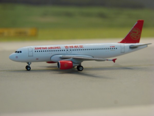 Airbus A320-200 Juneyao Airlines