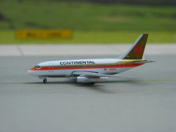 Boeing 737-100 Continental Airlines
