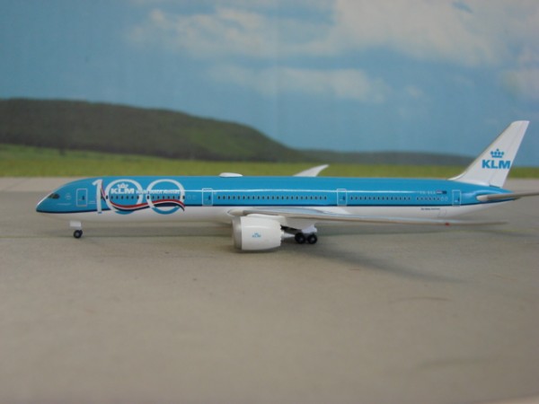 Boeing 787-10 KLM Royal Dutch Airlines