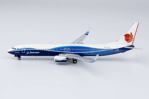 Boeing 737-900ER Lion Air